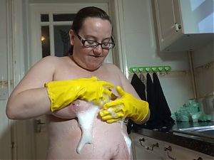 English Girl Naked washing up in Rubber gloves